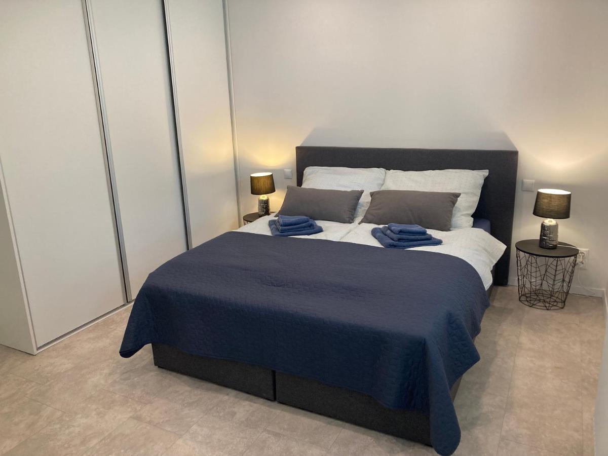 Apartman Duna 피에슈타니 외부 사진